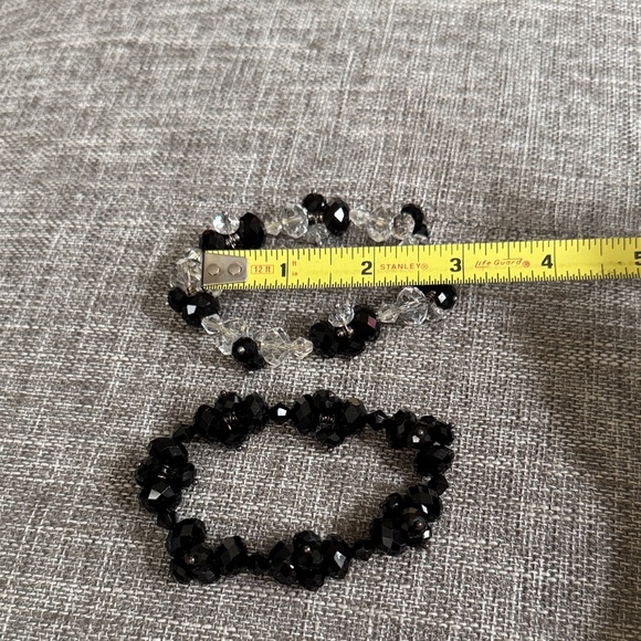 Elegant Black and Clear Beaded Bracelet Set - Picture 3 of 3